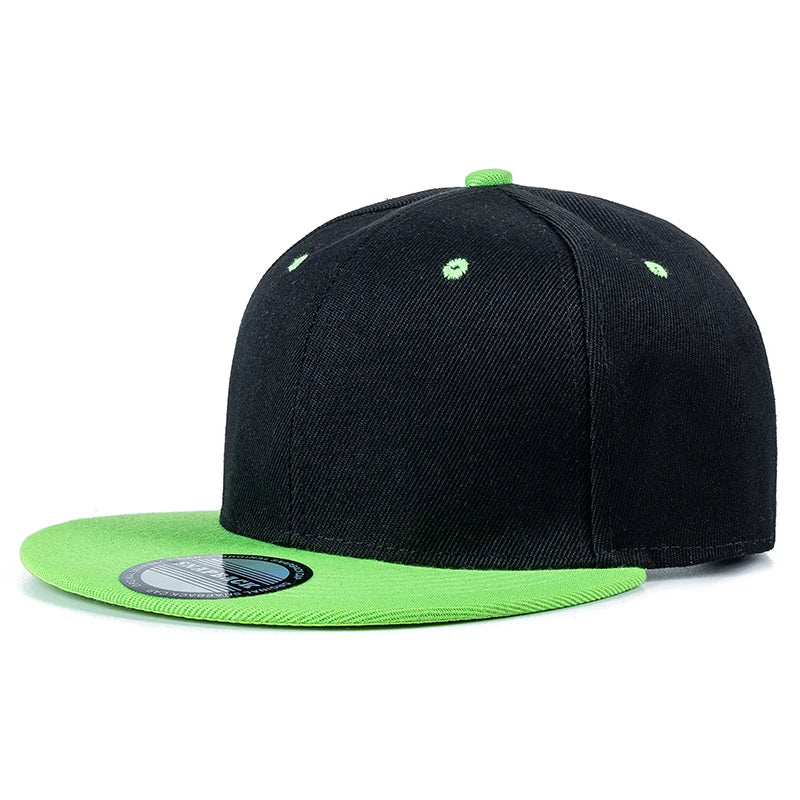 Snapback-keps™ – Klasyk, który pasuje do wszystkiego