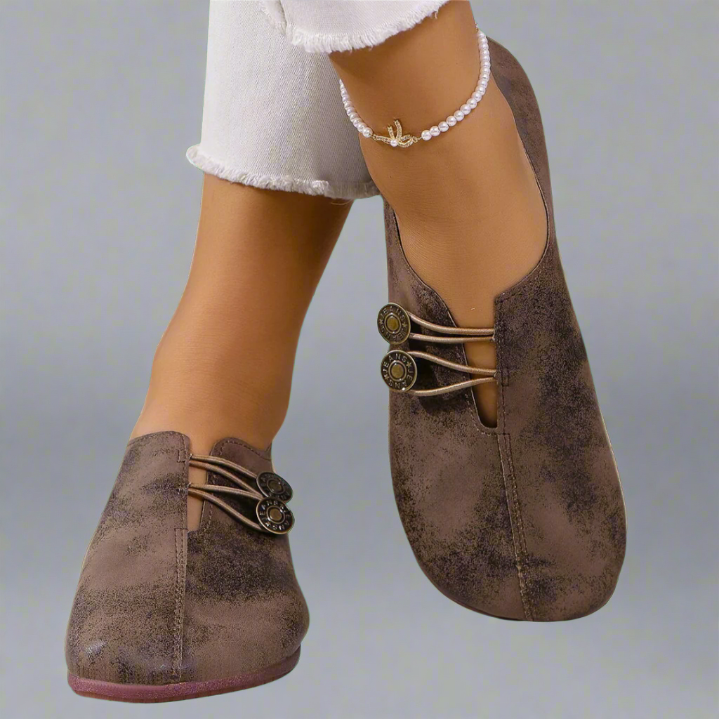 Lindora™ – Ponadczasowe slip-ony